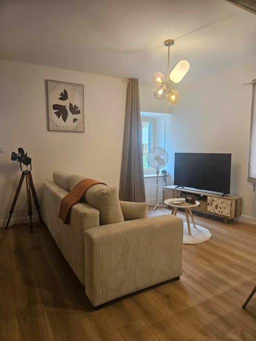 "La Tour", Logement Cosy, Au Calme Vertrieu Zewnętrze zdjęcie